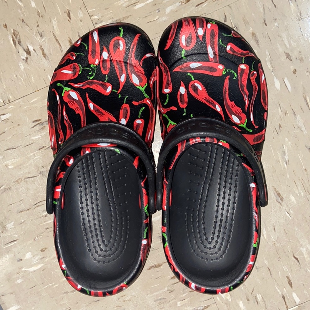 Chili crocs :)
